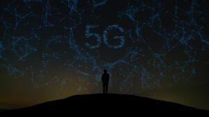 Usages industriels de la 5G : encore un an de plus pour les expérimentations 3,8 à 4,0 GHz