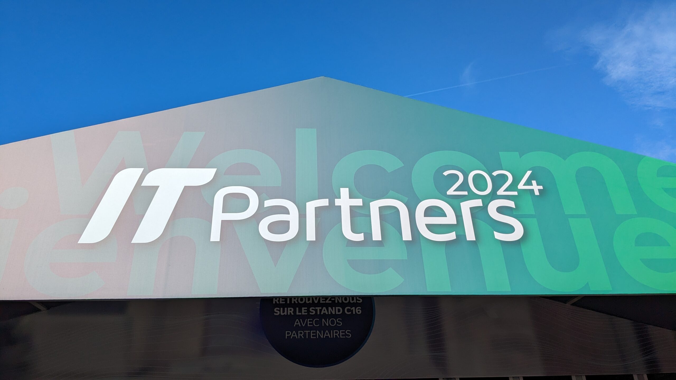 IT Partners quitte Disneyland