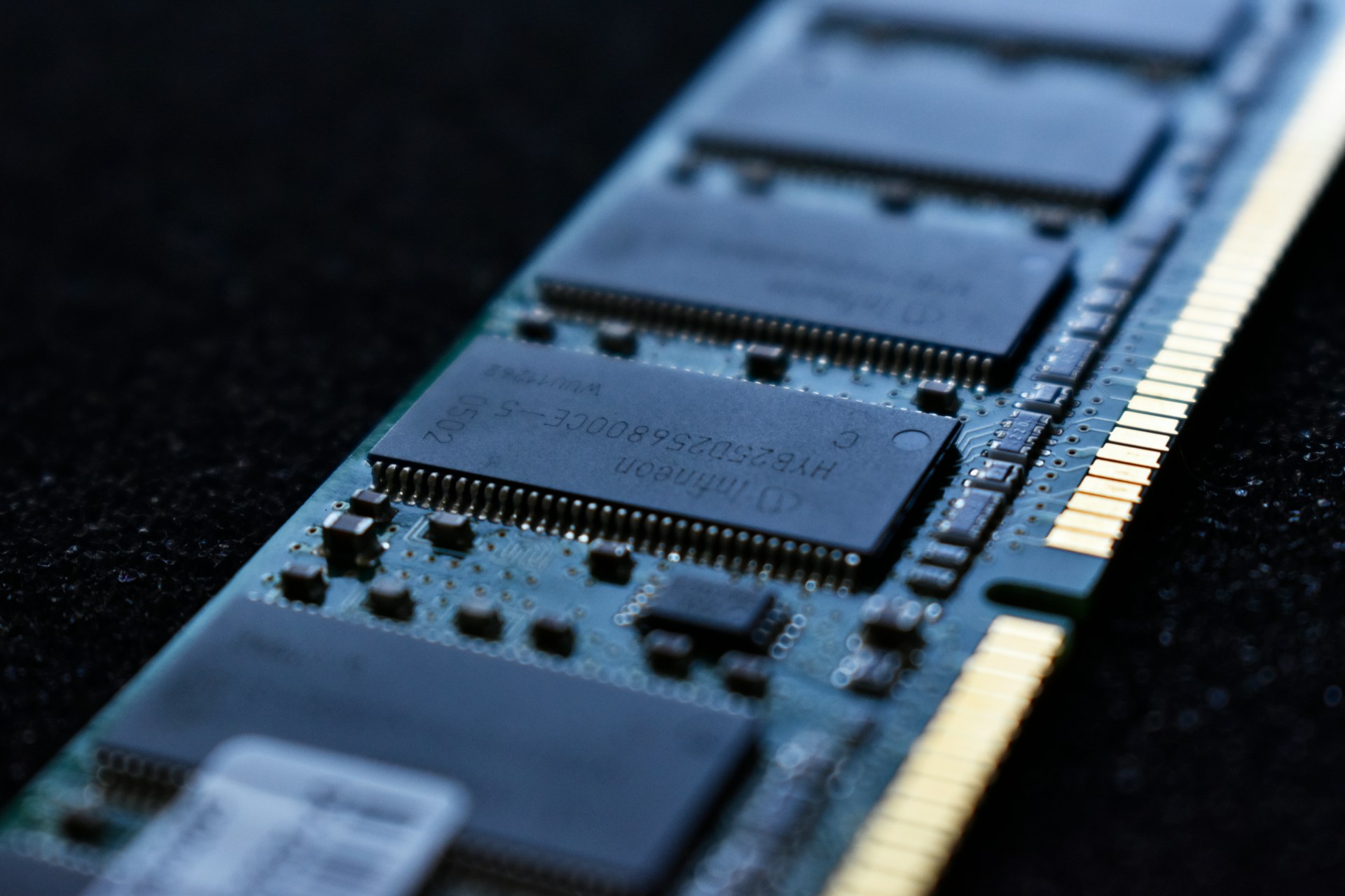 DDR mémoire ordinateur